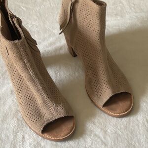 Toms Tan Heeled Boots with Perforated Suede Design